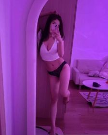 ٤