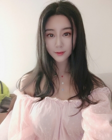 ɽ-飩